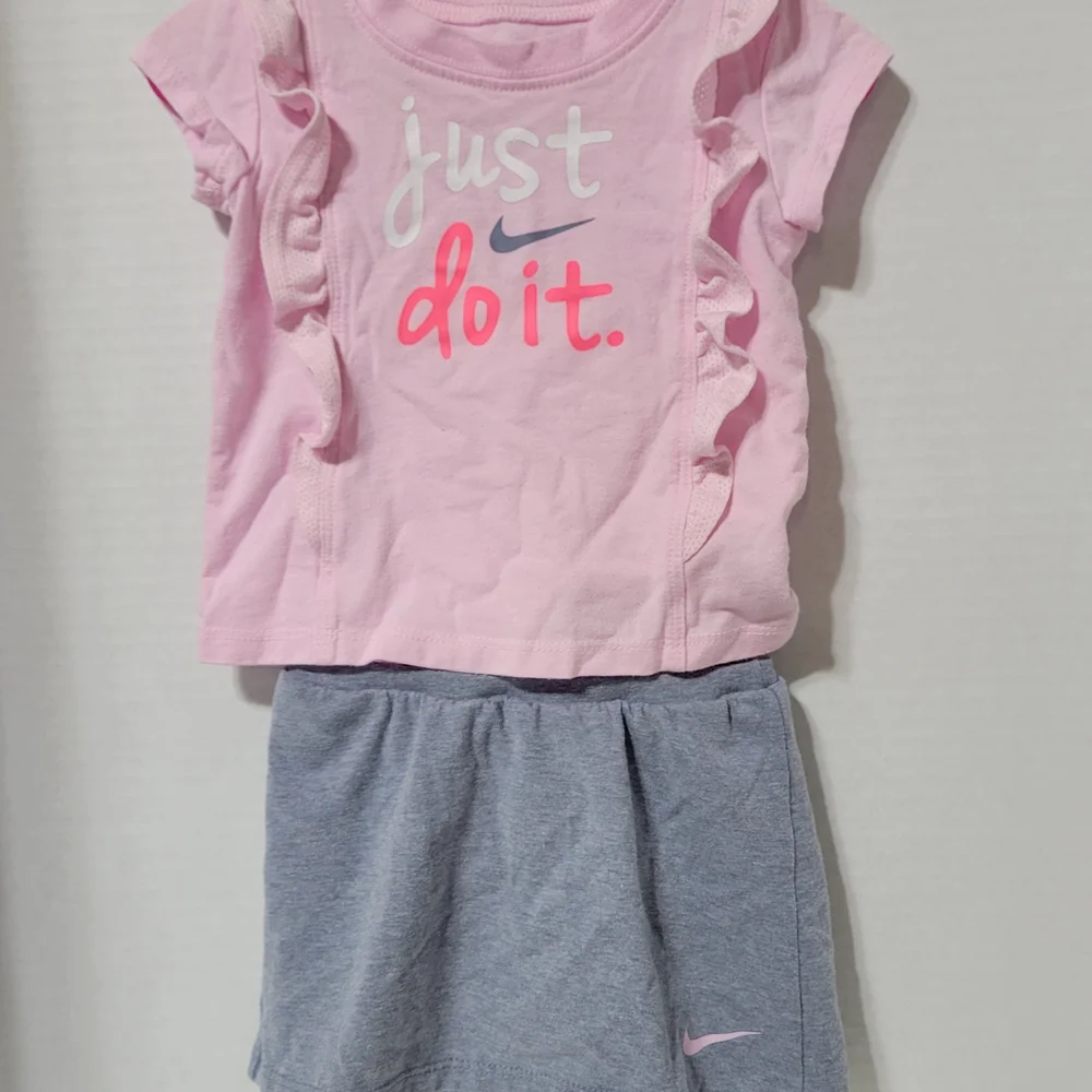 Nike Toddler Girls 2 Piece Outfit Pink “Just Do It” Shirt & Skirt Set 12M - Picture 3 of 7